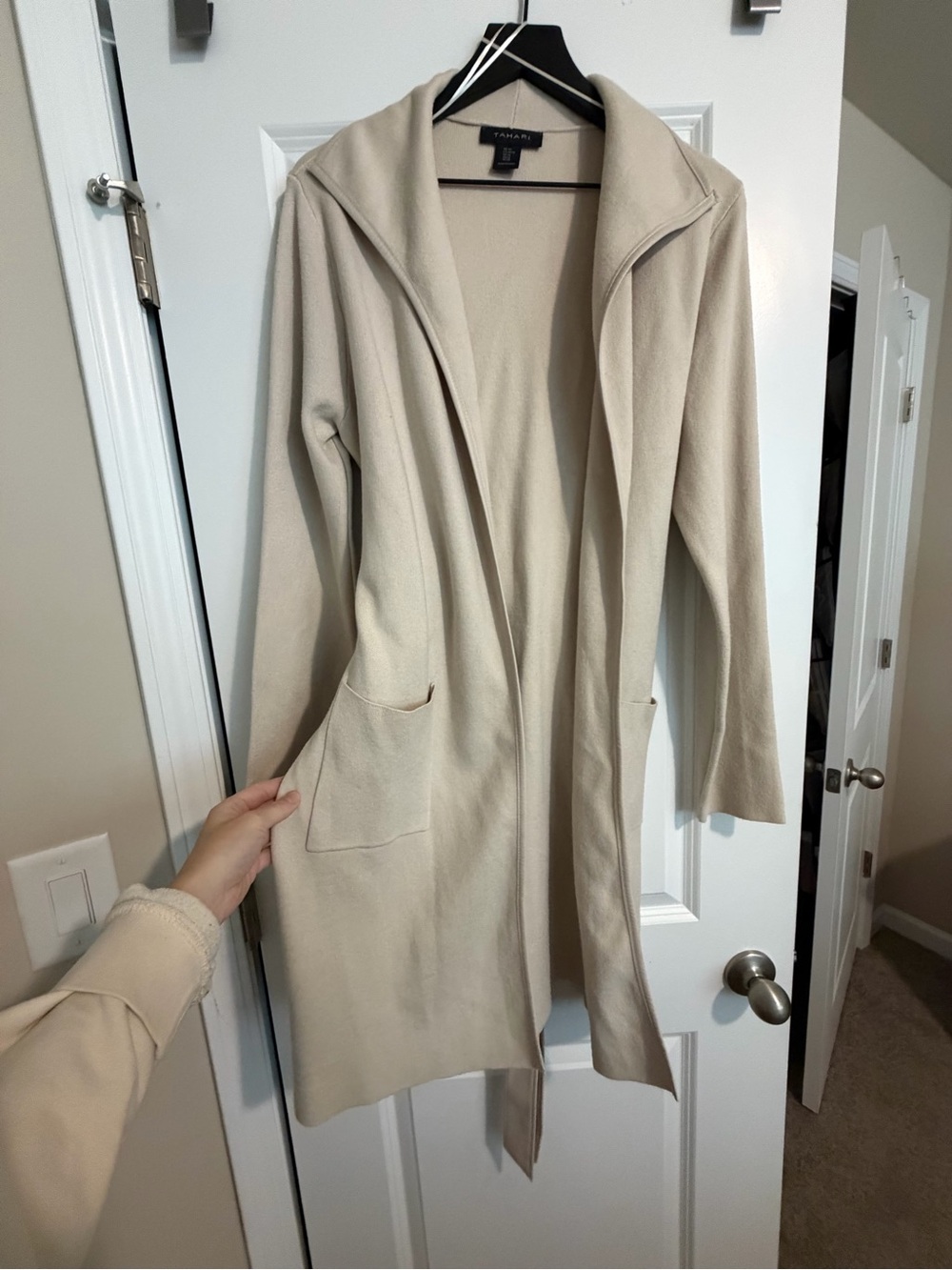 Tahari Light Cream Open-Front Longline Trench Coatigan
